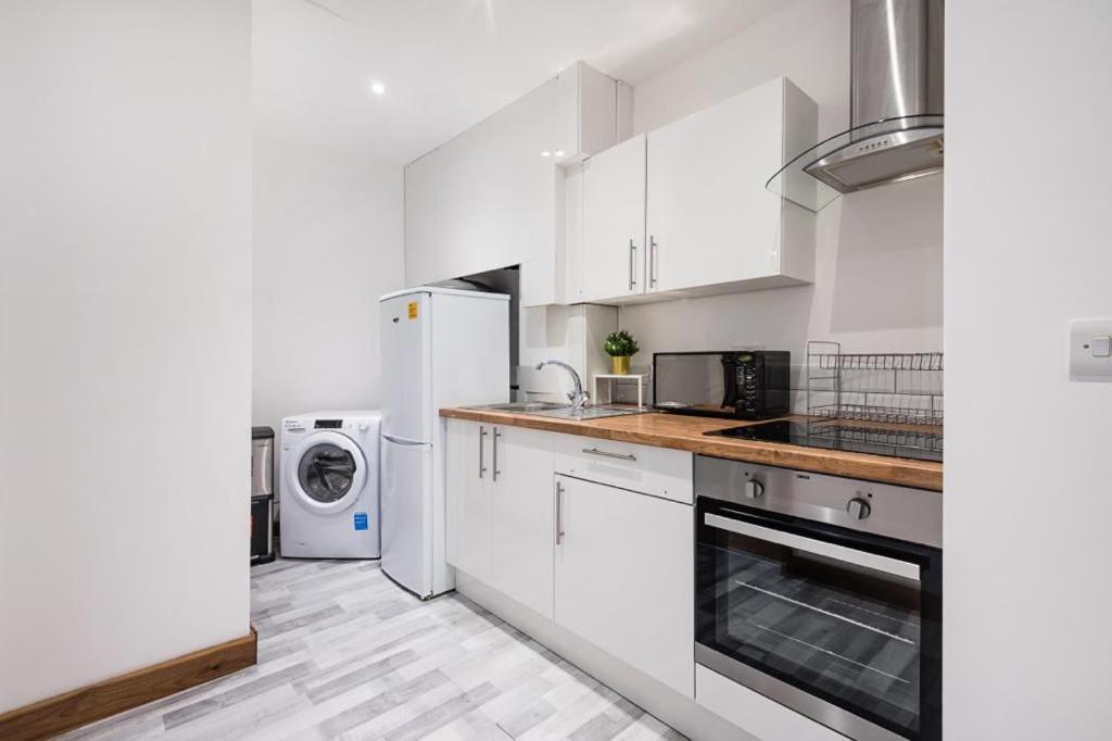1-Bed Marylebone Apartment London Exterior photo